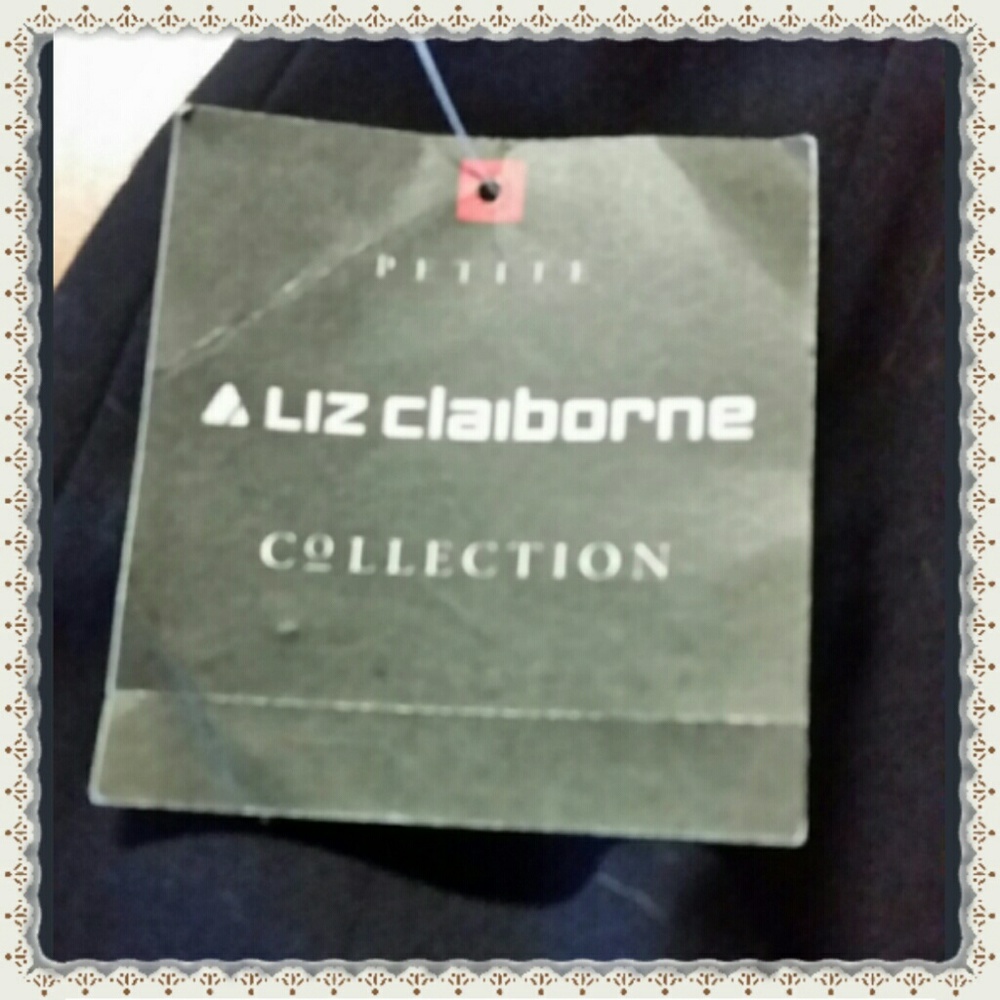 Liz Claiborne Navy Skirt - Picture 4 of 5